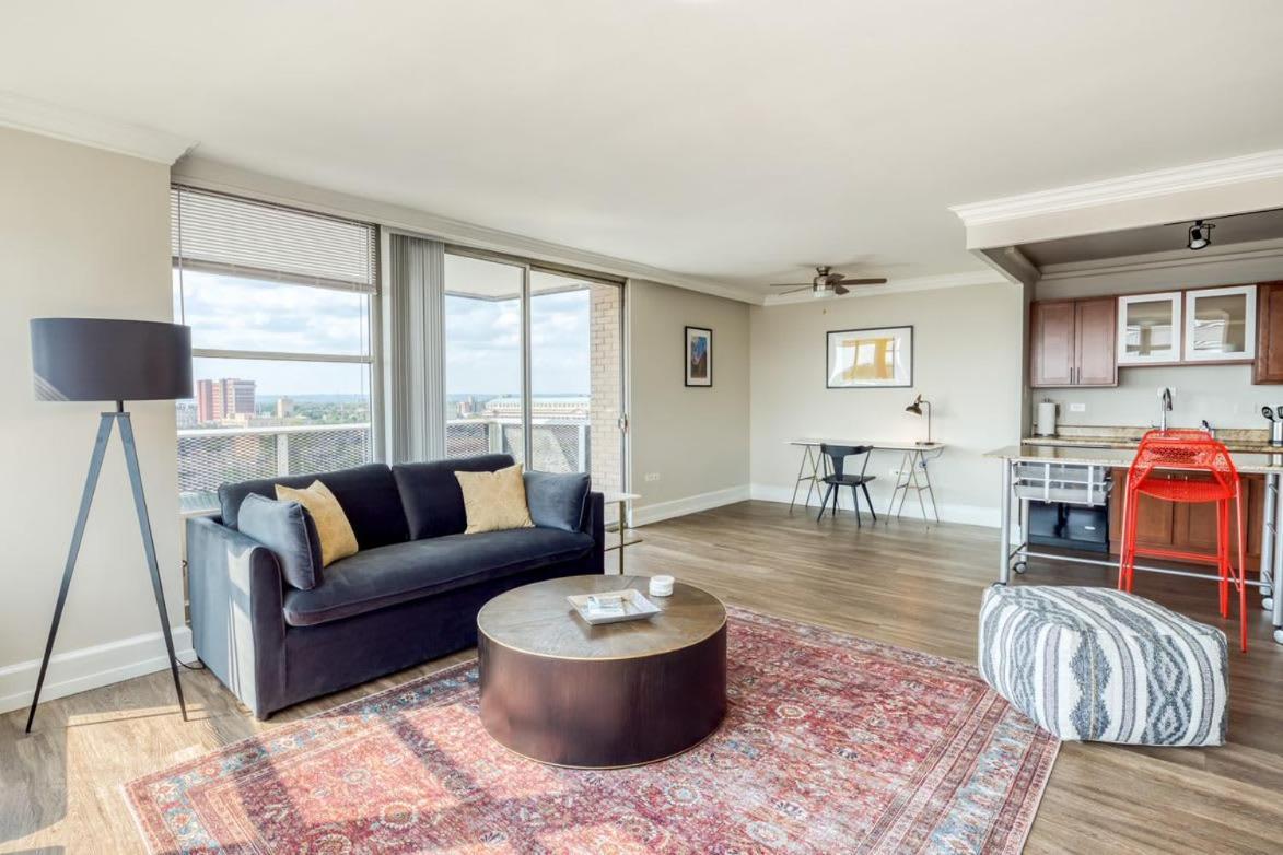 Cozysuites 800 Tower 1Br With Gym! 10 Louisville Dış mekan fotoğraf